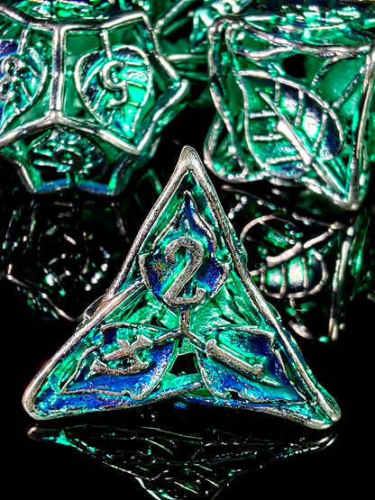 DnD Dice Set - 7 Piece Zinc Alloy Metal Dice with Leaf Pattern, Green Base Silver Numbers for RPG, Dungeons & Dragons