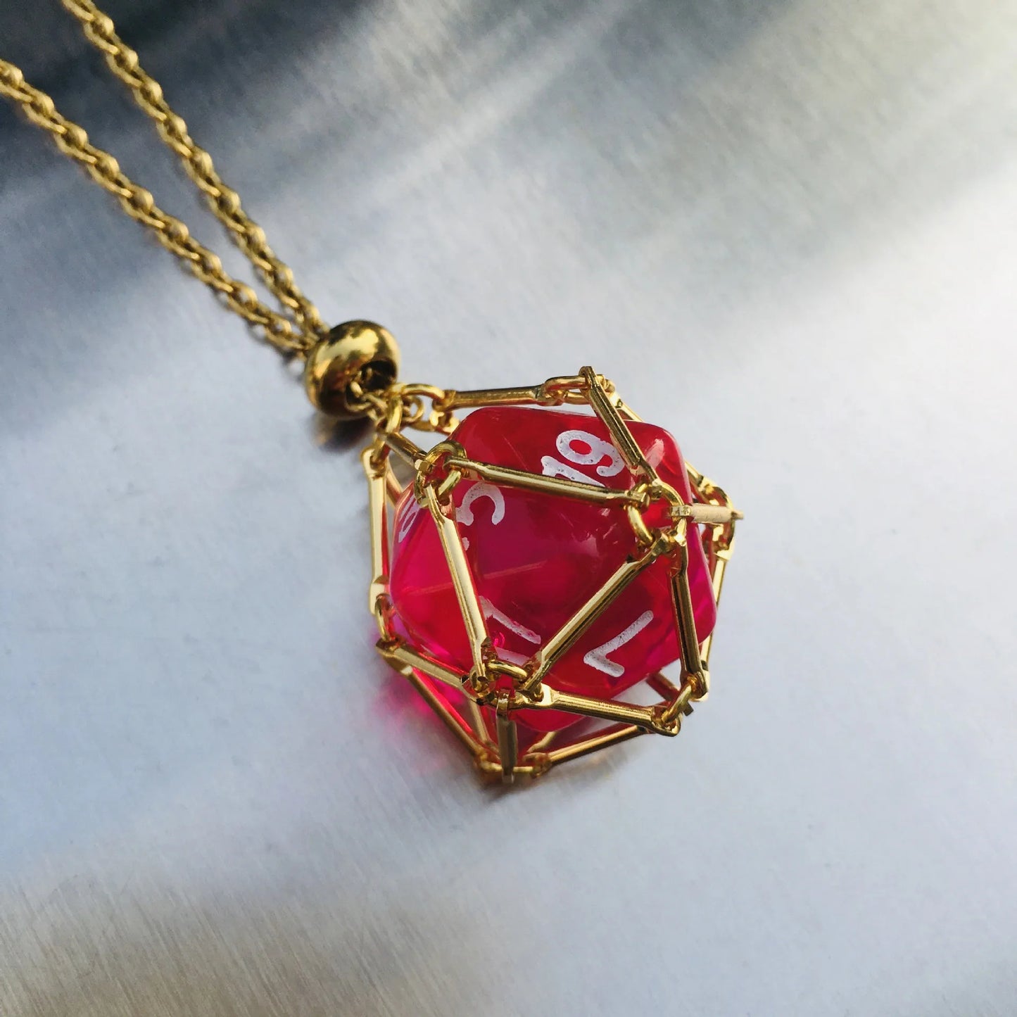 Board Game Acrylic 20D Dice Necklace Metal Net Cage Interchangeable Pendant Dice Necklace Accessories Lovers Fans Gift Props