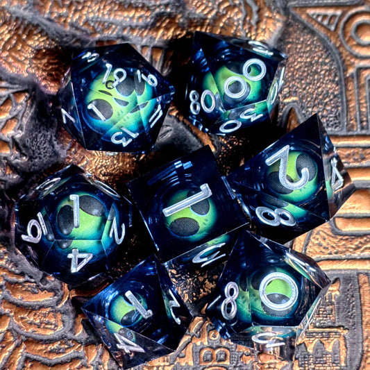 7-Piece Resin DnD Dice Set with Spinning Dragon Eye Core, Transparent Polyhedral Dice for Dungeons & Dragons, RPG Tabletop Games