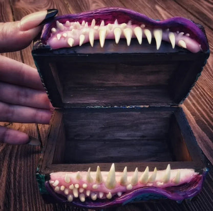 Mimic Chest DND RPG Dice Box Fit Polyhedral Dice D&D Roleplaying Tabletop Gaming Pathfinder Home Decoration