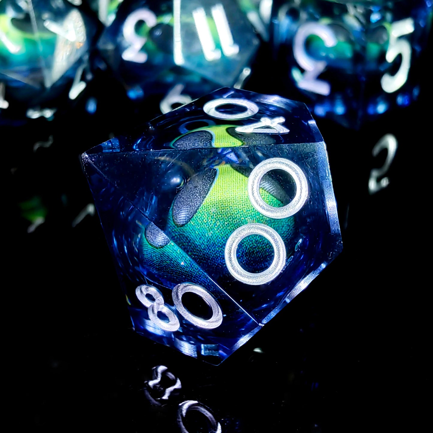 7-Piece Resin DnD Dice Set with Spinning Dragon Eye Core, Transparent Polyhedral Dice for Dungeons & Dragons, RPG Tabletop Games