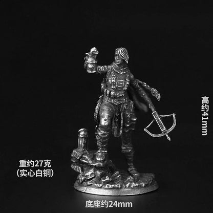 Metal Bronze Dragon and Dungeon Soldier Model Handmade Gift Ornament Desktop Game Ornament Chess Toy