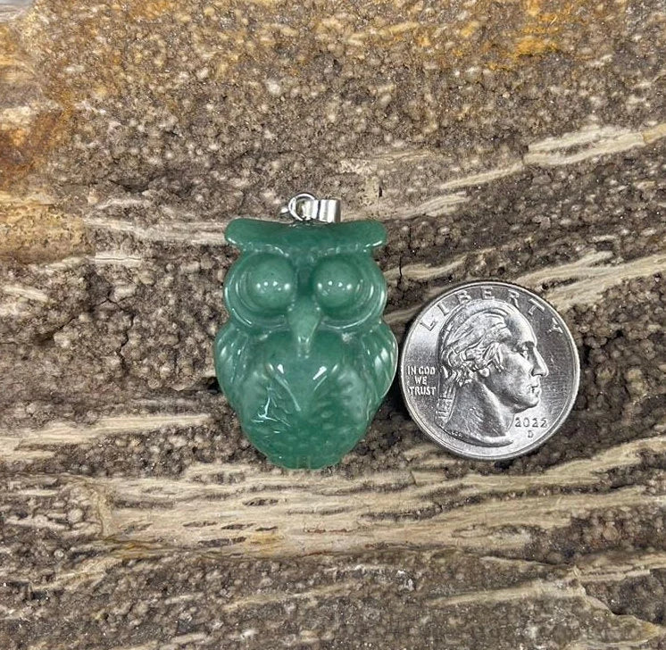 Owl, Carved Gemstone Pendants, 23x30mm (1pc)-3